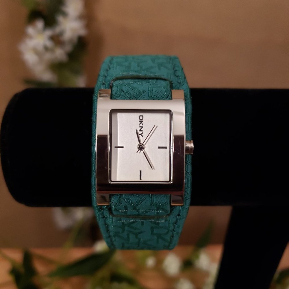 DKNY Watch Heritage Logo Design